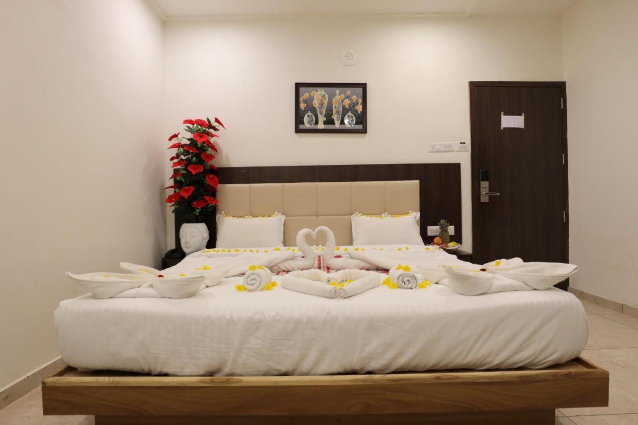 Leena Resort Garudeshwar Exterior photo