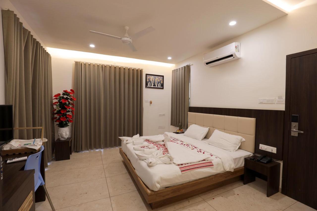 Leena Resort Garudeshwar Exterior photo